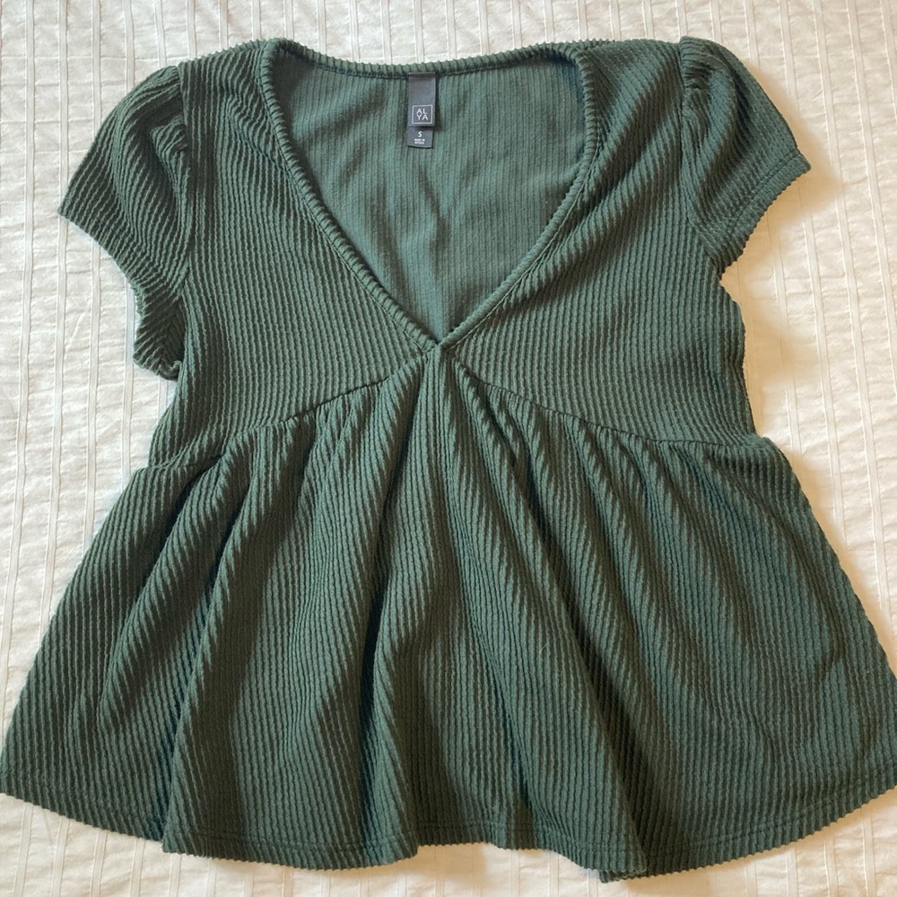 Alya Forest Green Ribbed V-Neck Blouse